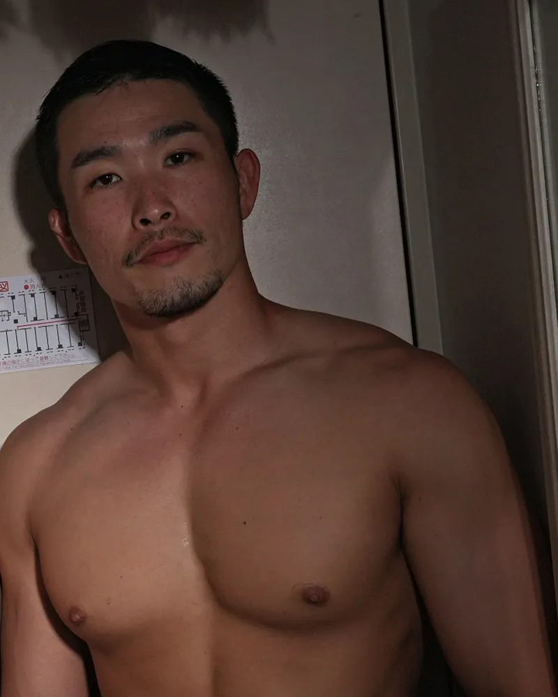 Promotional portrait of two models from Japanboyz